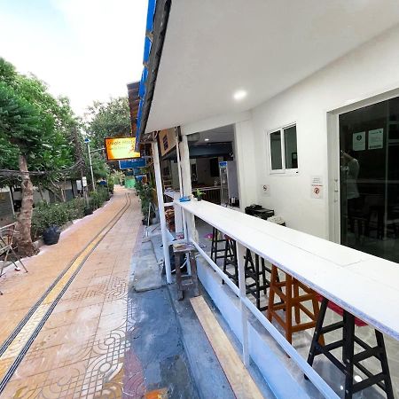 Magic Hostel Phi Phi Don Exterior photo